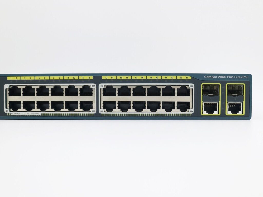 Cisco Catalyst 2960 Plus WS-C2960+24PC-L 24 10/100 PoE Layer 2 Ethernet ...
